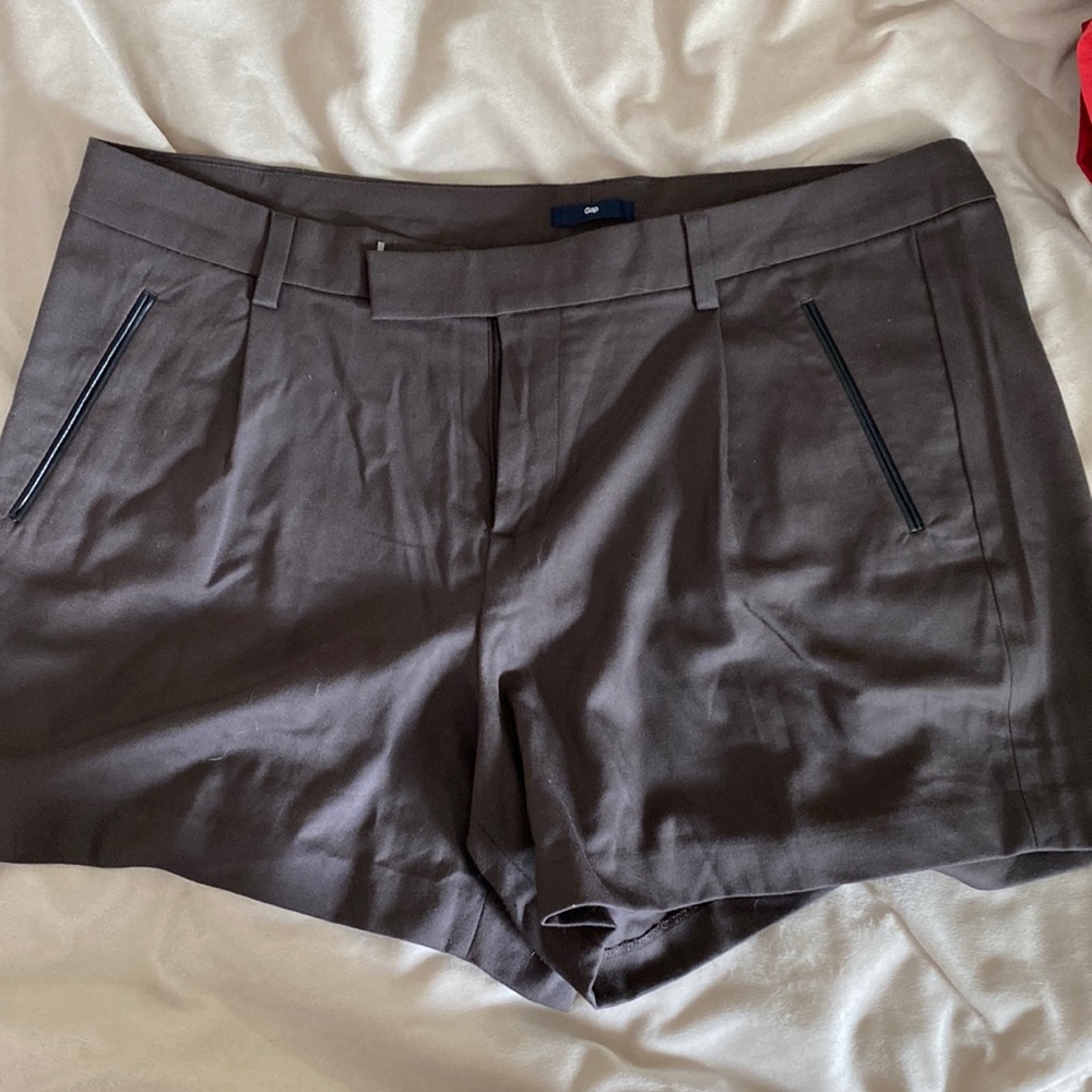 Gap Shorts size 16